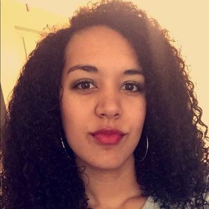 Meet your Posher, Victoria